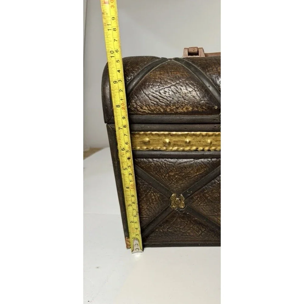 Vtge 30th wooden Box Covered by Natural leather Treasure Cheat Design, Domed Lid
